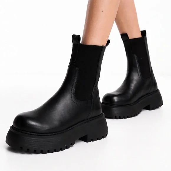 ASOS Design Chunky Black Chelsea Boots | Platform Lug Sole | Size 39 (US 8) - Picture 7 of 8